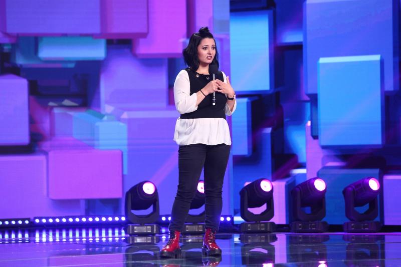 „Ați avut o lactație spirituală, domnișoară”. Alina Rîbu l-a dat gata pe Cheloo, în finala iUmor: „Vorba unui înțelept: că bărbații știu să țină, dar femeile dau piept”