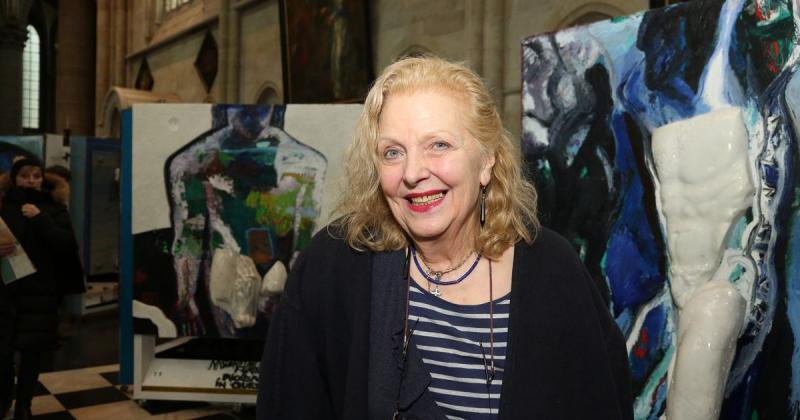 Cum au reușit niște hoți români să fure statui de bronz din centrul orașului Bruges, pe care le-au topit și vândut la fier vechi. Autoarea monumentului cere despăgubiri de un milion de euro