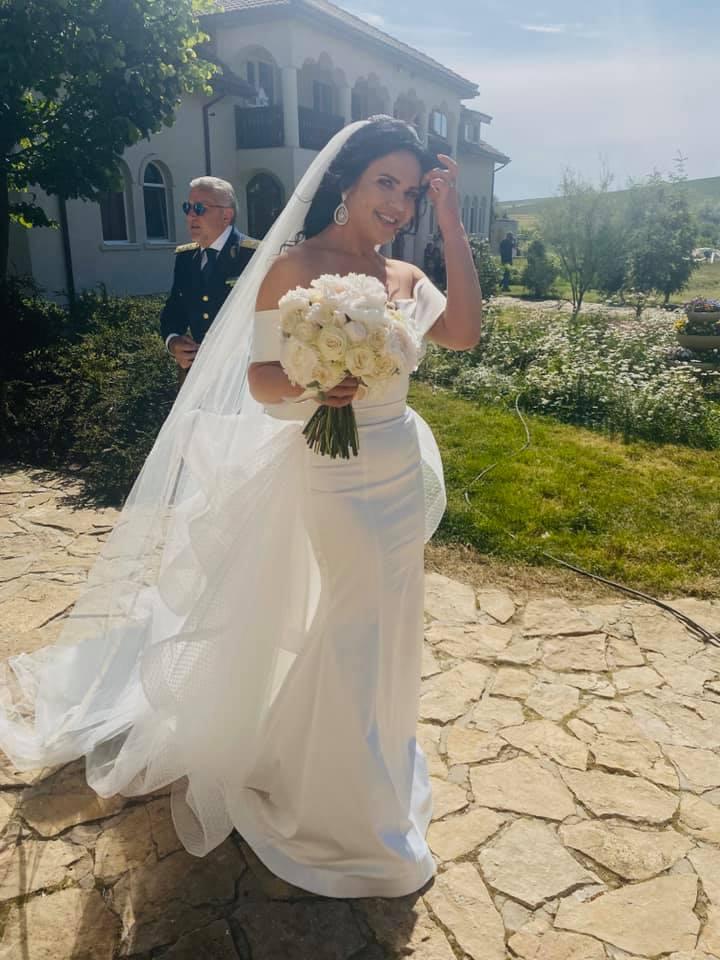 Surpriză de proporții! Când lumea îi credea despărțiți, Ilie Năstase a făcut-o pe Ioana mireasa lui! |VIDEO