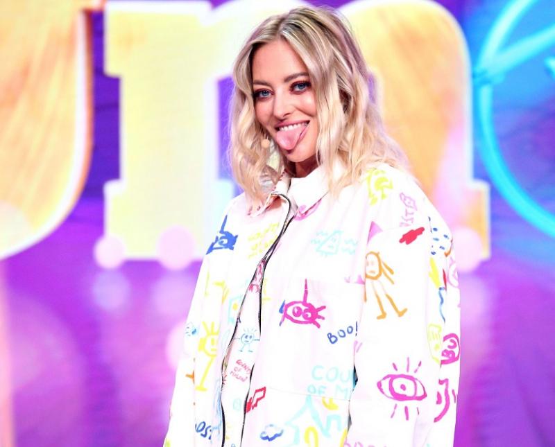 Cum a fost la concertul Deliei! Fanii au avut parte de o surpriză uriașă, chiar și pe timp de epidemie