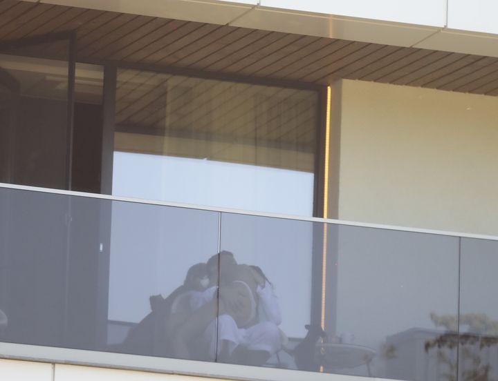 Flick și Miss Planet 2019, show în balcon, fără inhibiții! Imagini interzise cardiacilor!