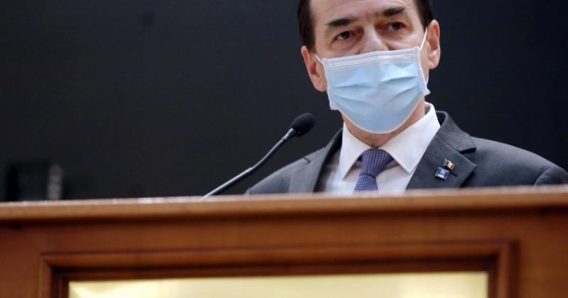 Dublarea alocațiilor, posibilă înainte de 1 august. Decizia ca elevii și copiii să primească mai mulți bani, în mâinile CCR