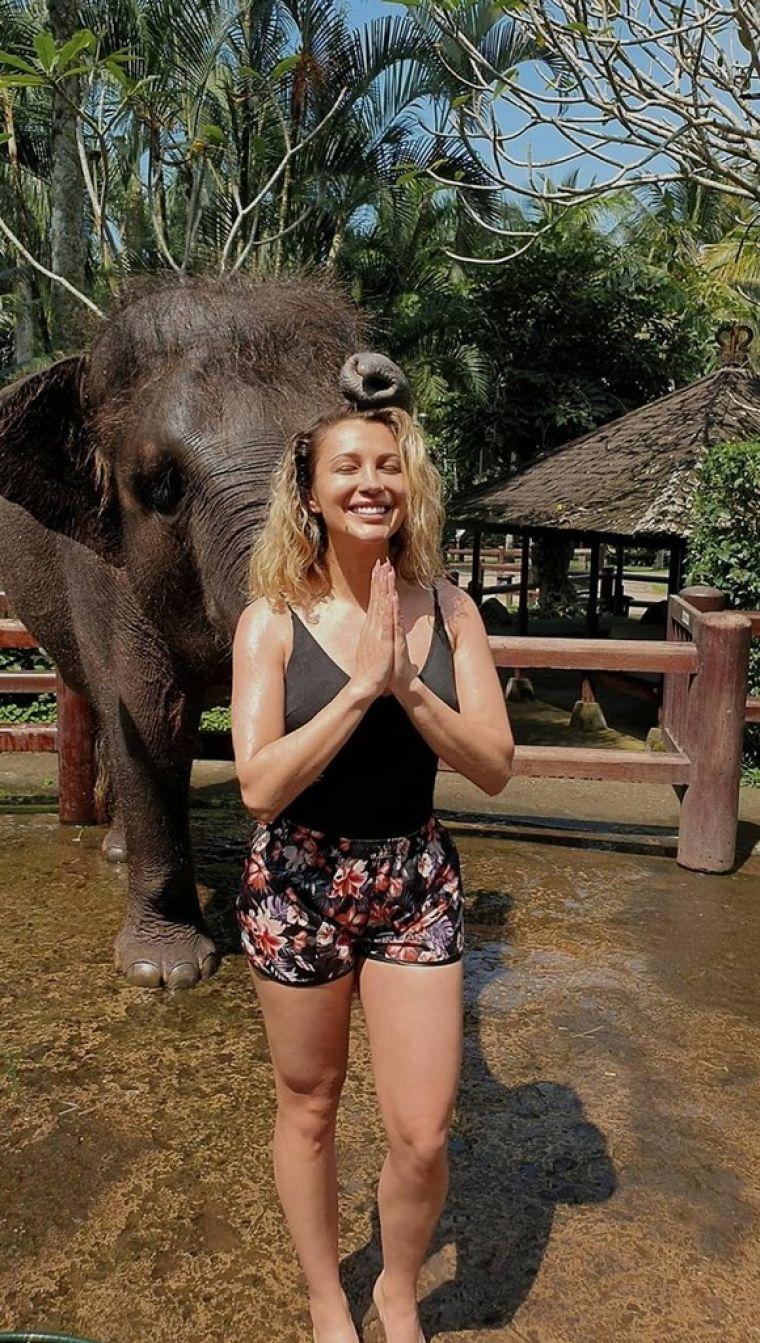 Lora a izbucnit! Mesajul tranșant adresat românilor în contextul pandemiei: „Credeți ce vreți, dar purtați mască!”