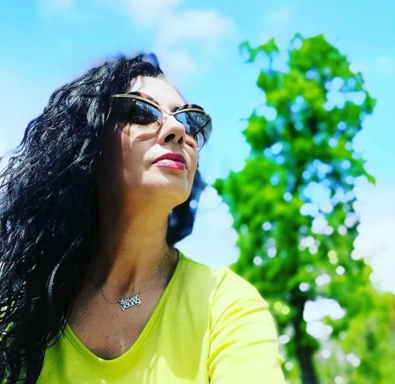 Aniversare în familia Antoniei! Mama artistei arată demențial la cei 53 de ani împliniți! Cele două seamănă perfect, de parcă ar fi surori!