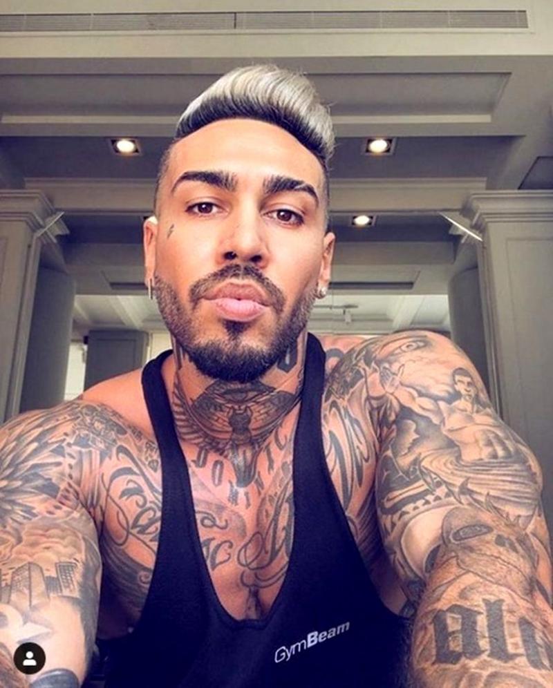 Ce note avea Alex Velea la școală. Nimeni nu se aștepta la aceste rezultate tocmai de la iubitul Antoniei: "Dacă vă dau carnetul, vă panicați"