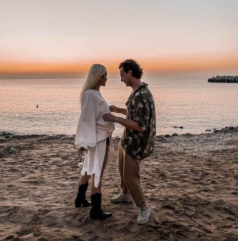 Carmen Grebenișan și-a sărbătorit ziua de naștere! Ce urare i-a făcut prietena ei Alina Ceușan! Primele imagini de la aniversarea bloggeriței! | Foto