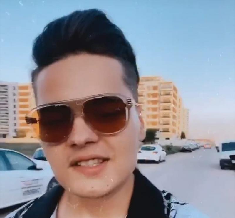 Selly, probleme grave de sănătate! Vloggerul a dezvăluit ce boală îl chinuie și îl obligă să recurgă la terapie