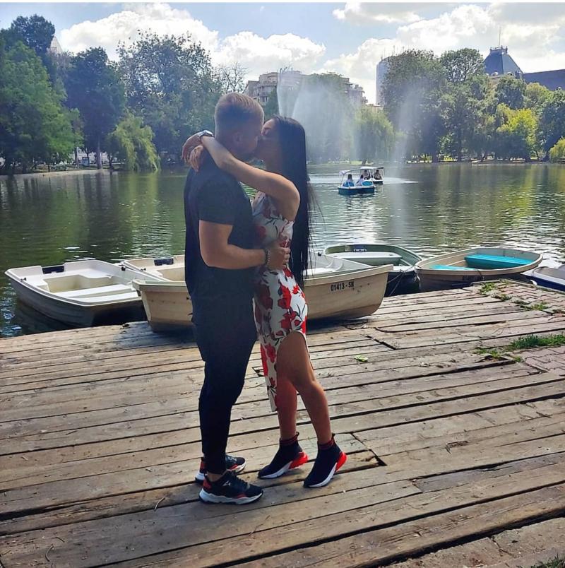 SURPRIZĂ uriașă! Nimeni nu se aștepta la asta! Andreia și Nuțu au ales să formeze un cuplu, după ce au ieșit din casa "Mireasa" | FOTO