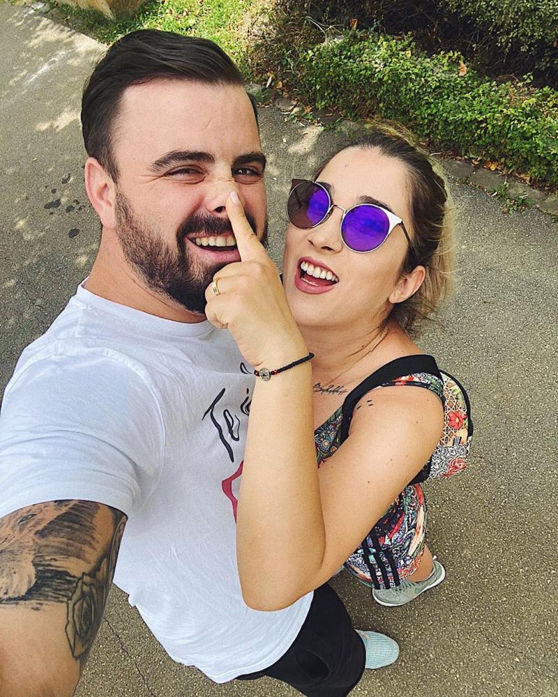 Tensiune mare și nervi în trafic. Adda și Cătălin Rizea, conflict în cuplu. Soțul artistei și-a ”încasat-o” rău. De la ce a pornit totul | Video