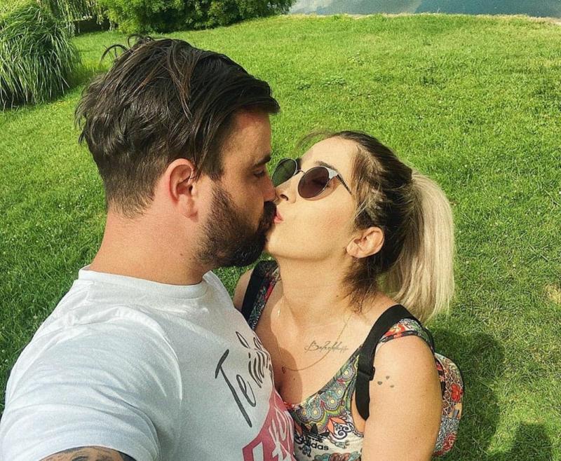 Adda și Cătălin Rizea, aniversarea căsniciei! Cuplul a sărbătorit patru ani de la nuntă! Cum arăta artista îmbrăcată în mireasă! |Foto