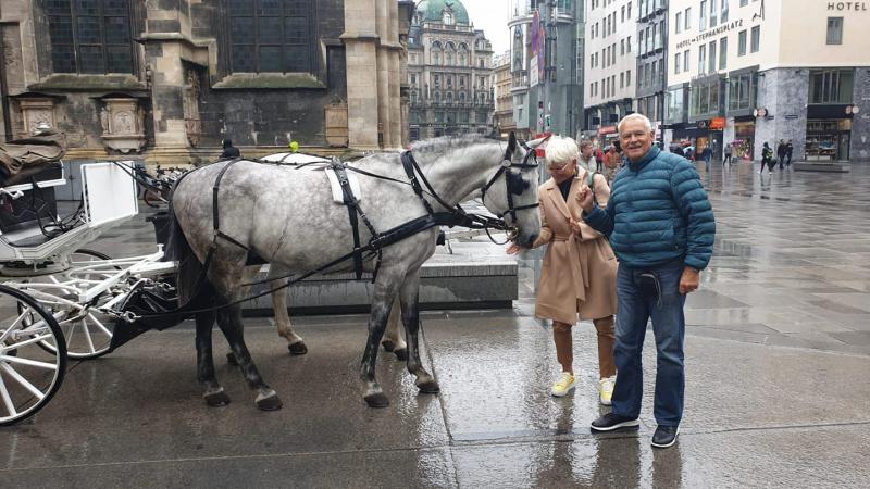 A cheltuit o avere în cele trei luni de concediu! Cât a costat vacanța Monicăi Tatoiu! | Video