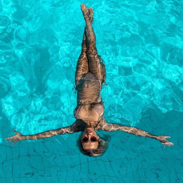 Wow, ce abdomen! Cum arată Andreea Bălan în costum de baie. Jurata de la "Te cunosc de undeva" are un corp de invidiat, după două nașteri | Foto