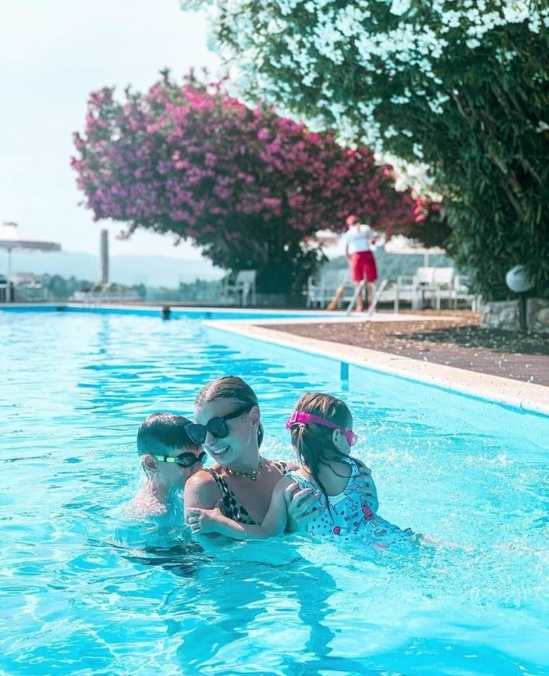 Unde își petrece Jojo concediul! Imagini din vacanța de vis a vedetei! | Galerie foto