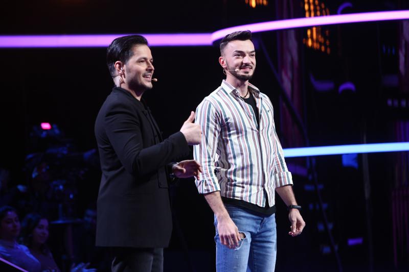 Urmează o întâlnire extrem de sexy la Rămân cu tine! Cine este blonda care l-a cucerit pe Cristi: „Brioșele se fac mai bine în doi”