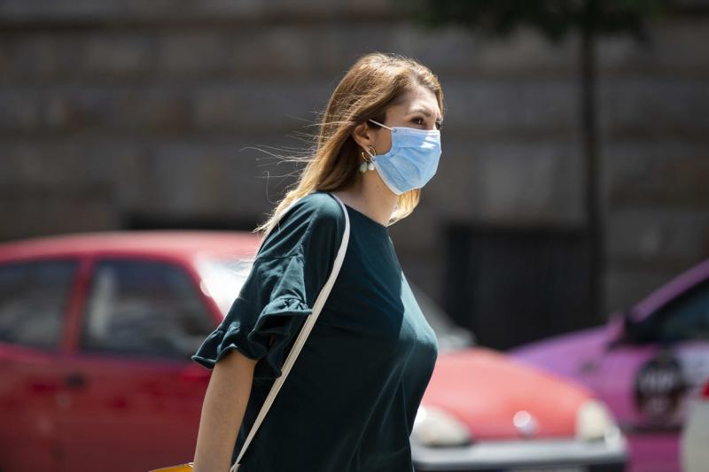 Creștere alarmantă a cazurilor de coronavirus, în România! 1.215 de noi îmbolnăviri! Încă 35 de morți! Câți pacienți cu COVID-19 sunt la ATI