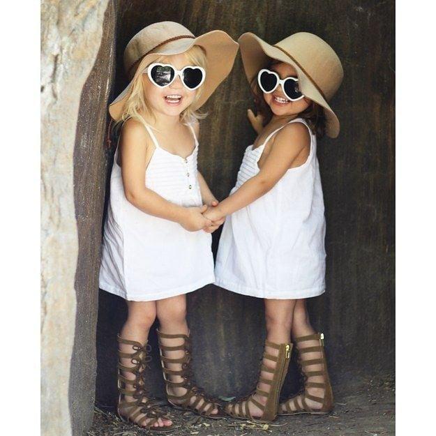 Haine chic pentru copilul tau! Cinci outfituri speciale pentru vara anului 2020.  Fă-l să se simtă special