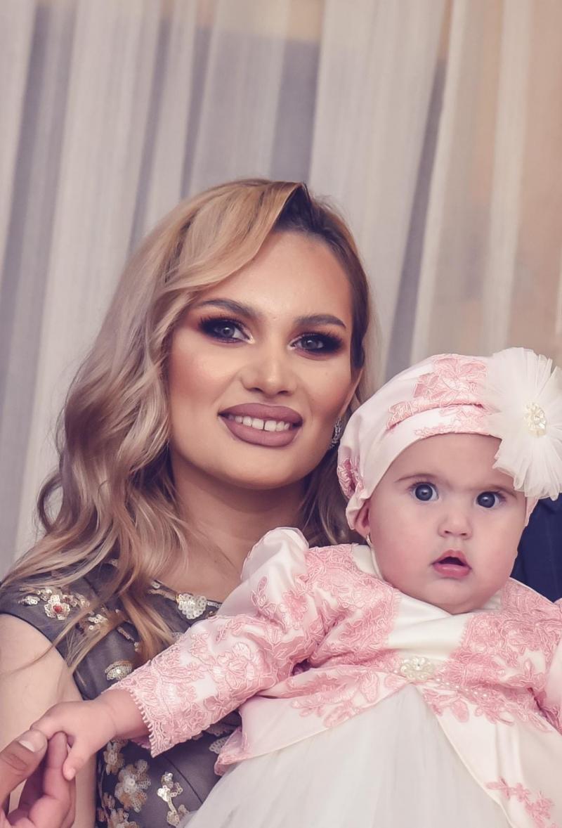 O mai ții minte pe Bianca de la Insula Iubirii? Concurenta a devenit mamă, iar soțul ei candidează la Primărie | Foto