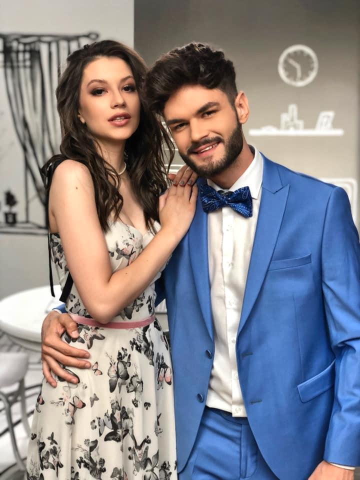 Cleopatra Stratan, ținută în continuare sub supraveghere de tatăl ei. Cântăreața va deveni majoră în octombrie