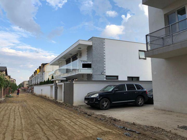 "Regele" Salam își vinde "palatul". Ce sumă fabuloasă trebuie să achite viitorul proprietar | Foto