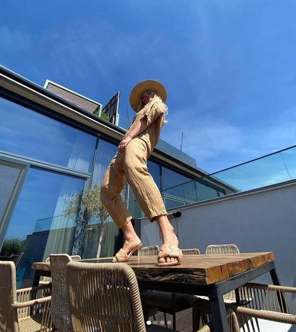 Delia, poză virală pe Instagram! Cum au reacționat fanii