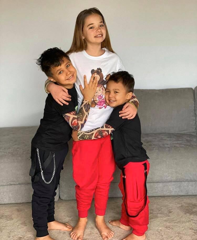 Antonia, poză cu fetița în prima zi când a născut-o. Mesajul artistei a înduioșat inimile fanilor: "Ce călătorie a fost...numai Dumnezeu știe!"