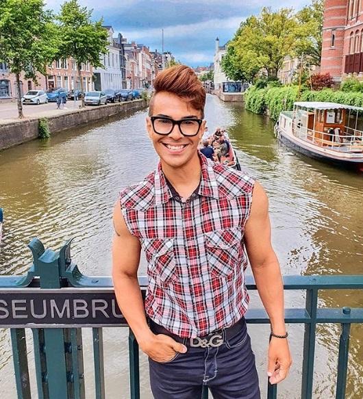 Edson arată ca un adolescent, deși are 53 de ani! Care este secretul bărbatului cu zeci de mii de fane