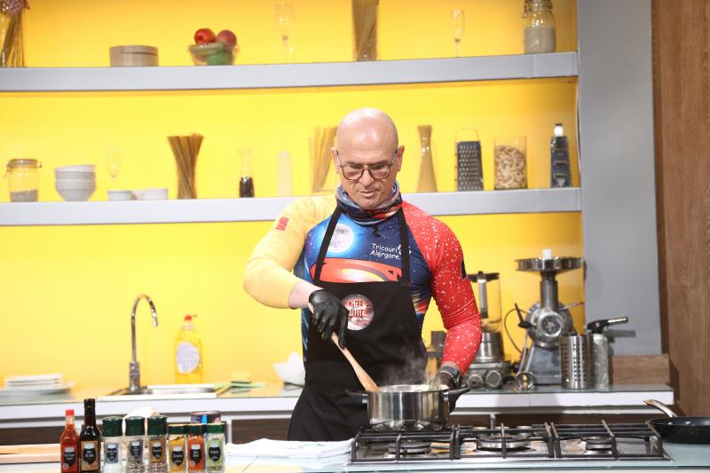 Știai că există record mondial la alergat în casă? „Superman” de România îl are