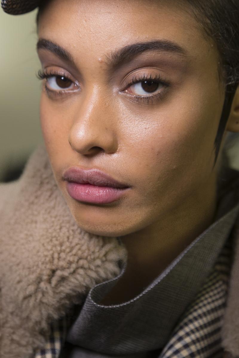 Ce spune forma buzelor despre tine si personalitatea ta