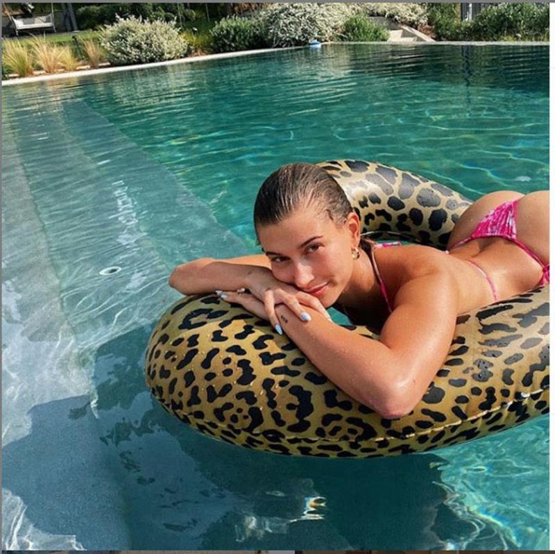 Săptămână fierbinte pe rețelele de socializare. Cele mai hot imagini publicate de vedete pentru fanii lor