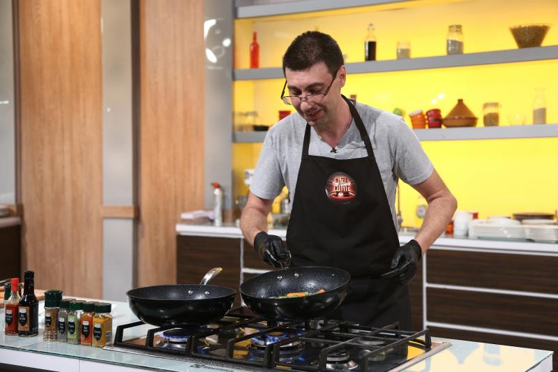 Chefi la cuțite, din nou lider de audiență pe toate segmentele de public. Diseară ne întâlnim cu Sali Levent și Cătălin Cazacu