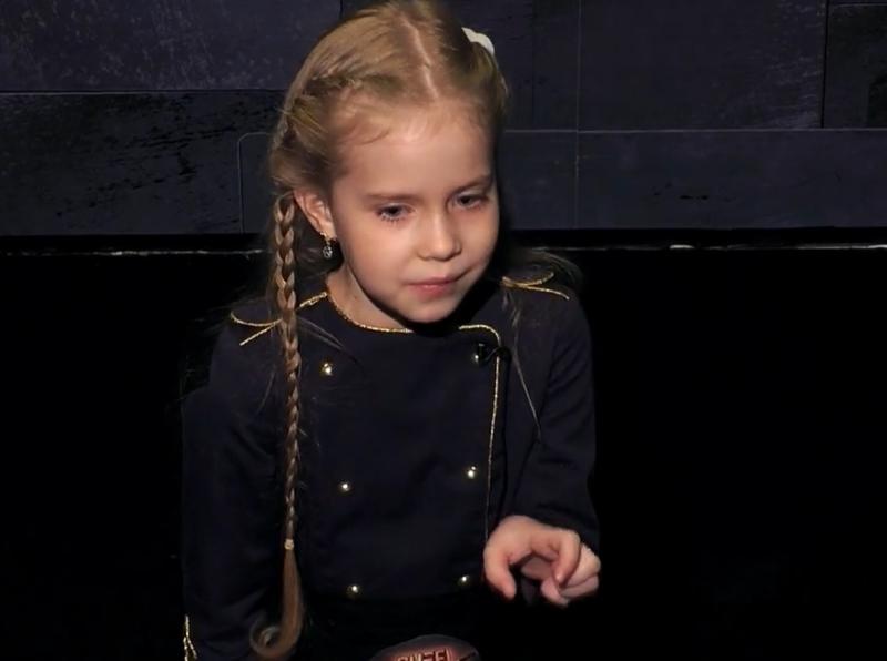 Are 6 ani, nu știe să citească, dar se comportă ca o adevărată gospodină în bucătărie. Cu ce preparat vrea să îi impresioneze pe chefi