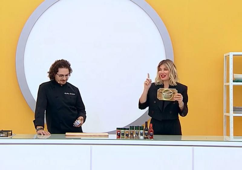 Chefii au pentru ce să se „bată”. Ce avantaj le aduce prima amuletă