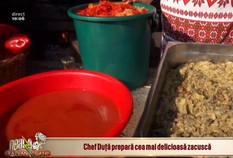 Cum se prepară cea mai delicioasă zacuscă tradițională? Secretul unei gospodine de la o fermă de legume