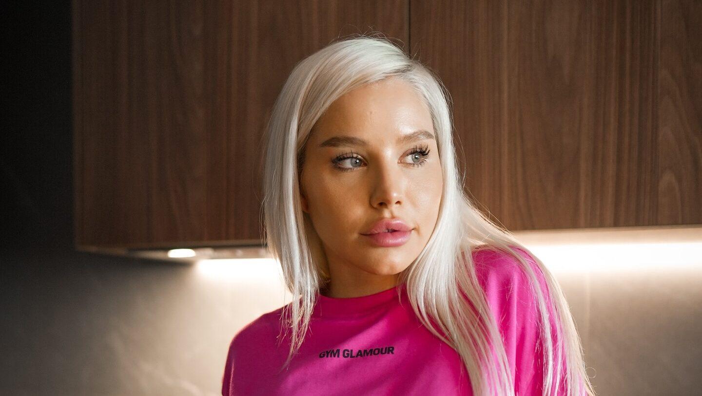 Carmen Grebenișan, confesiuni sincere despre viața de mămică: „Dorm separat de Cristi, așa e cel mai bine acum”