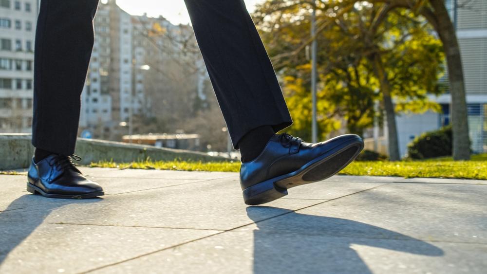 Poza pentru articolul (P) Cum să alegi pantofii potriviți pentru un look business-casual masculin