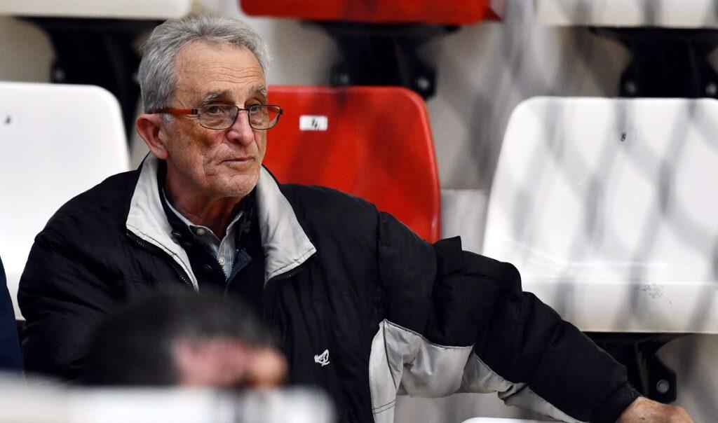 Românul celebru care se căsătoreşte din nou la 80 de ani, după ce şi-a înşelat fosta soţie cu menajera