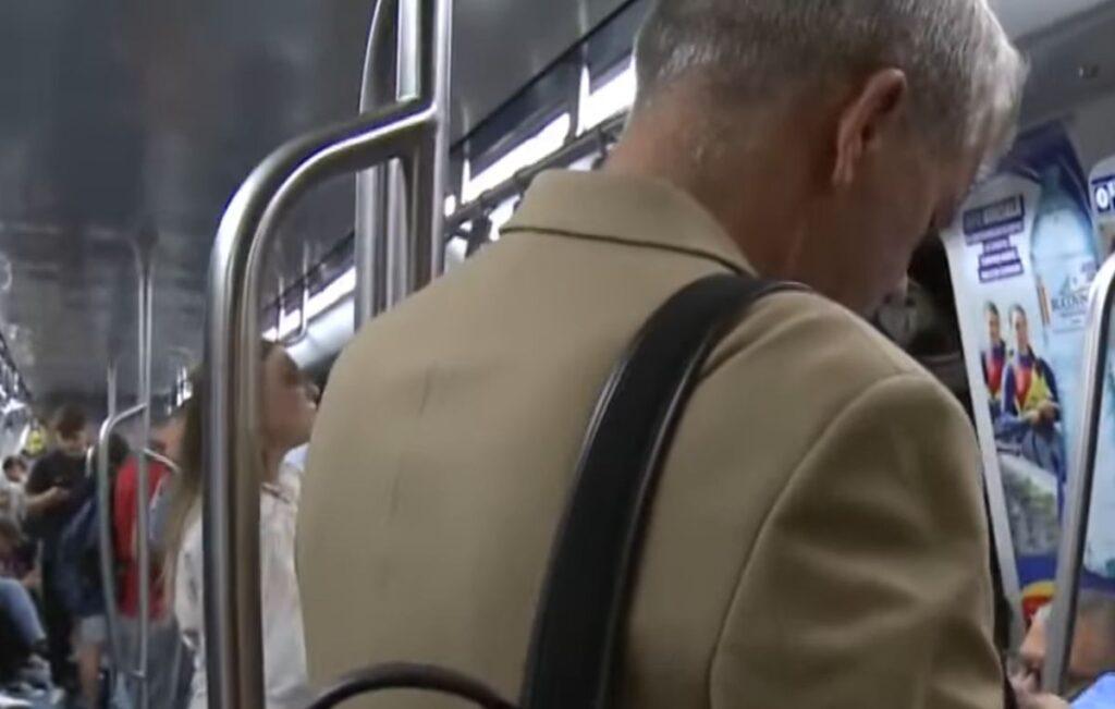 Afacerile cu care şi-a mărit de 4 ori averea milionarul român care are avion privat, dar merge cu metroul!