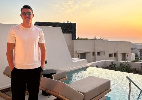 Ce face cu banii românul de 29 de ani care a ajuns să câştige în Rusia 60.000 de euro pe lună