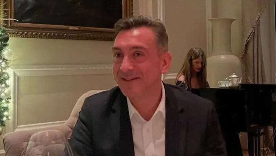 Ilie Dumitrescu nu s-a uitat la bani: a scos cardul și a plătit pe loc pentru toată echipa. Cum și-a explicat gestul