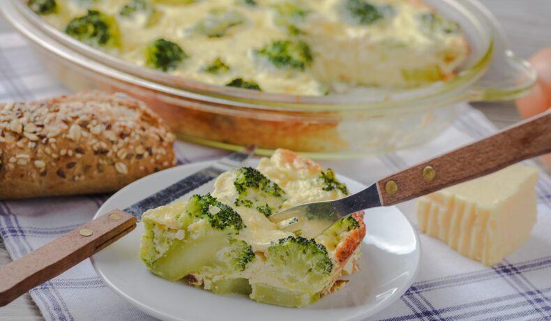 Budincă cu broccoli și brânză. O rețetă simplă, hrănitoare și plină de savoare