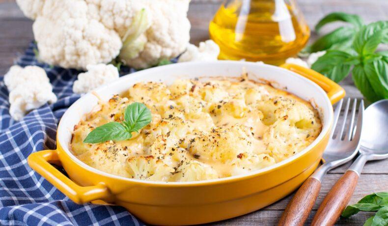 Budincă de conopidă cu brânză și smântână, cremoasă, fină și plină de savoare