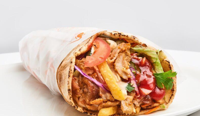 Shaorma de casă. Rețetă delicioasă, făcută exact pe placul tău