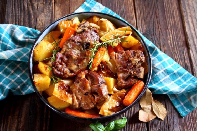 Peka, cea mai fragedă friptură după o rețetă din Croația
