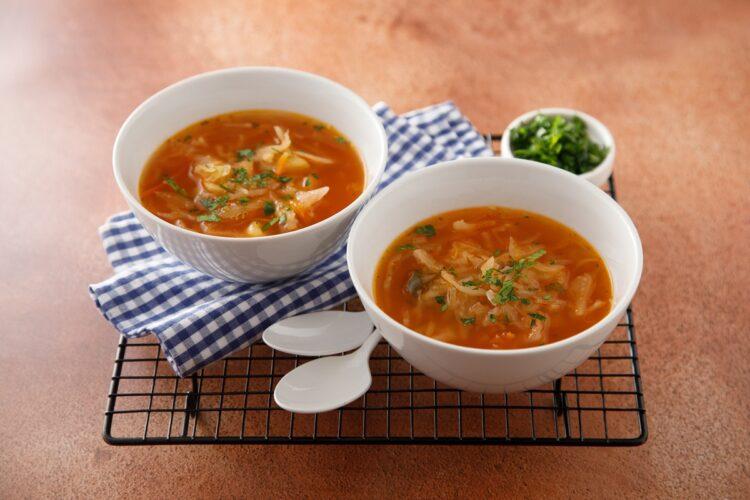 Ciorbă de varză acră cu cartofi. Rețetă simplă și hrănitoare, de post