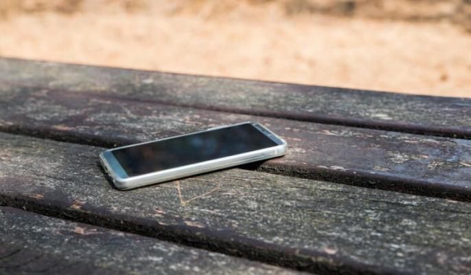 Cum găsești iPhone-ul pierdut, chiar dacă e închis. Trucul simplu la care poți apela