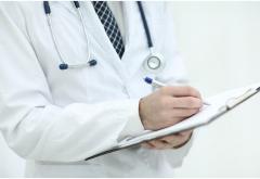 Românii fără asigurare medicală pot beneficia de consultații gratuite