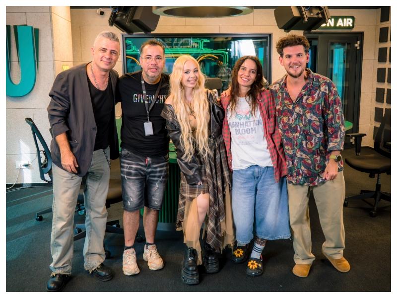 Vunk și Olivia Addams au cântat în premieră la ZU piesa „Viva la vida, dragostea”