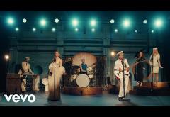 VIDEOCLIP | SOFI TUKKER, OneRepublic - Tsunami