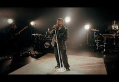 VIDEOCLIP | Teddy Swims - Mr. Know It All (Live)