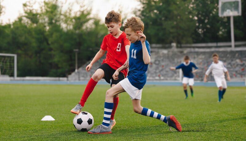 Sportul în echipă: cum ajută la dezvoltarea socială a copiilor